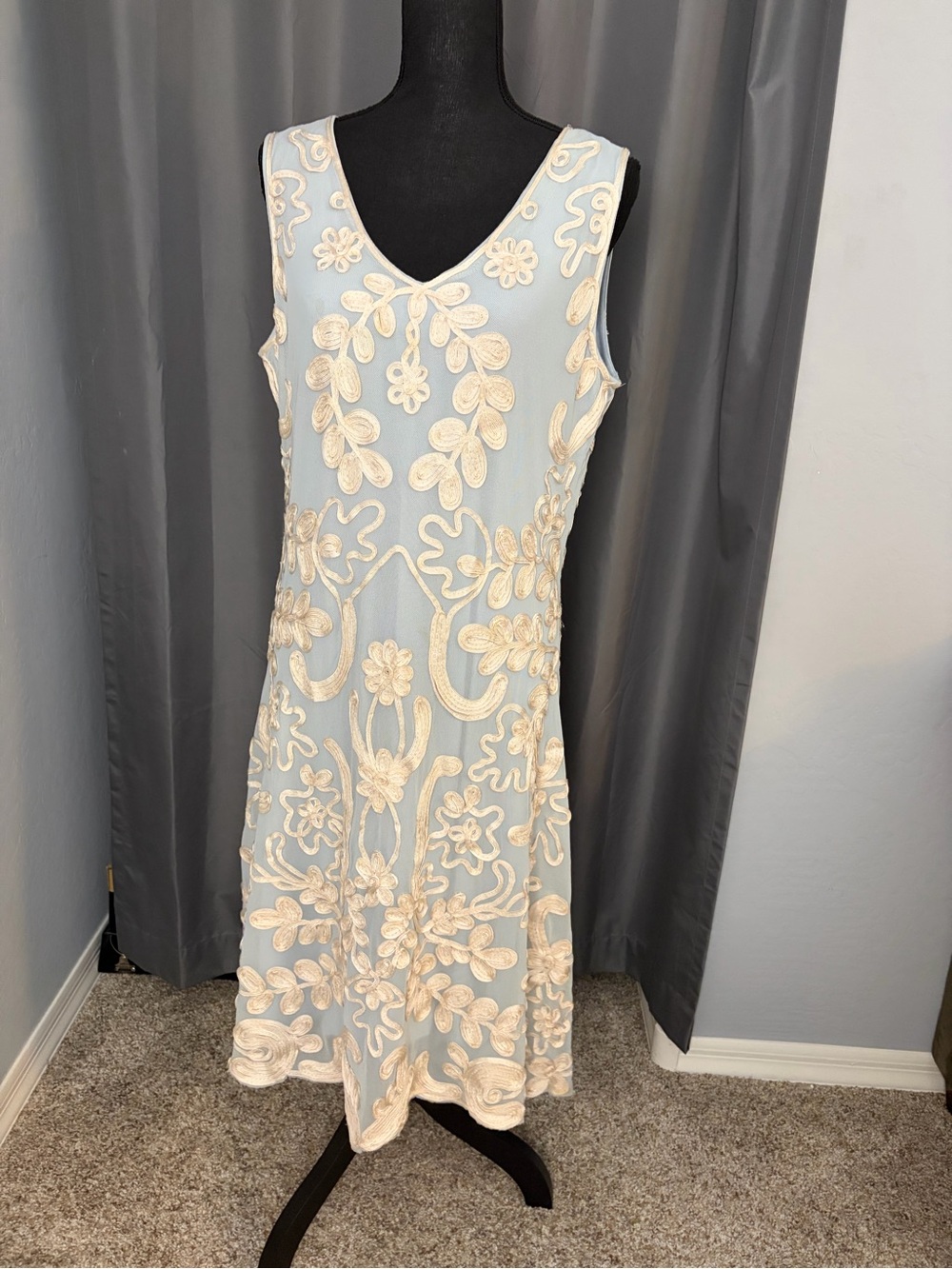 116. Sundance Lace Overlay Tank Dress, Size XL, EUC